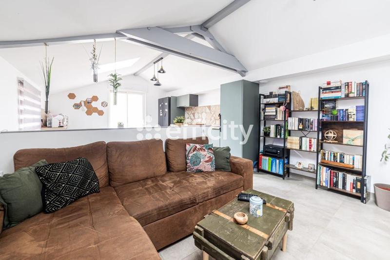 Maison - 60 m² - 3 pièces