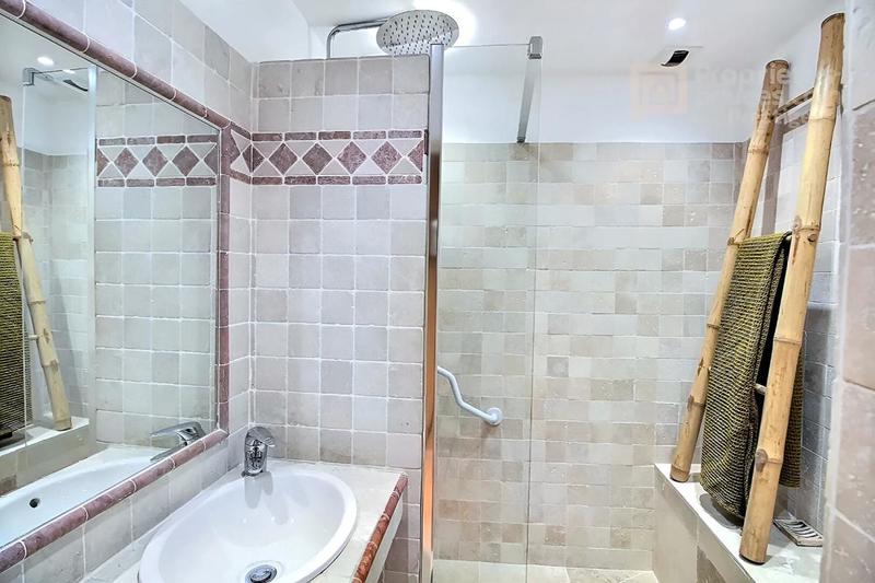 Appartement - 181 m² - 5 pièces