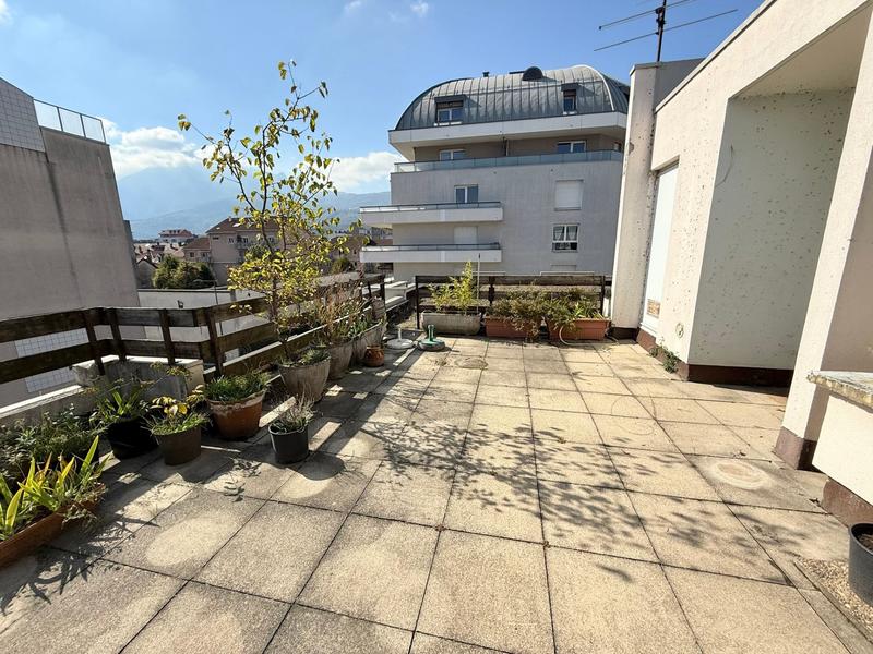 Appartement - 58 m² - 3 pièces