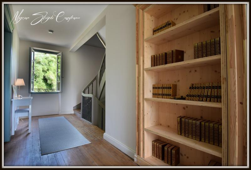 Maison bourgeoise - 420 m² - 14 pièces