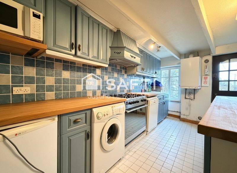 Maison - 95 m² - 6 pièces