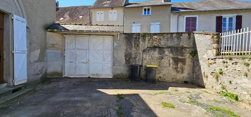 Maison - 190 m² - 9 pièces