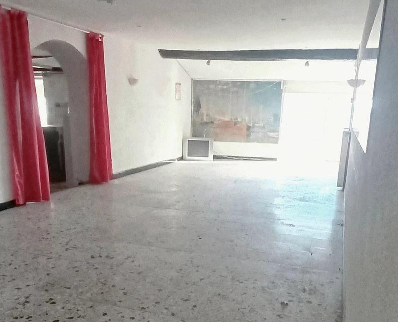 Immeuble mixte - 331 m² - 9 pièces