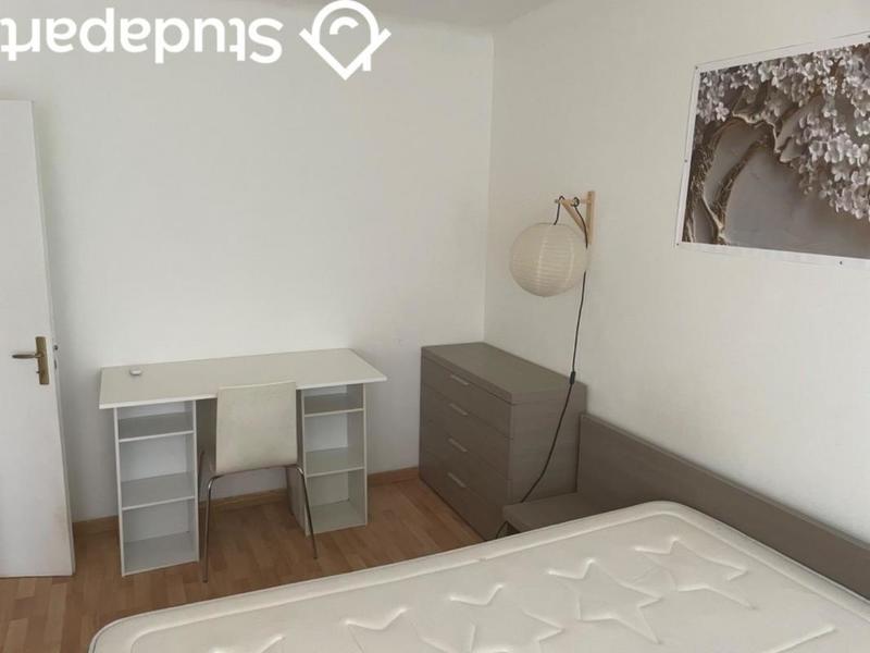Chambre - 15 m² - 1 pièce