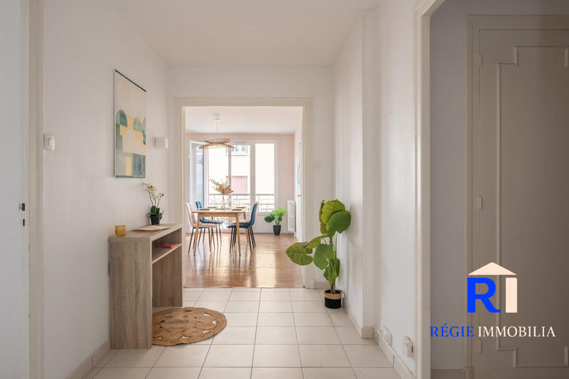 Appartement - 113 m² - 5 pièces