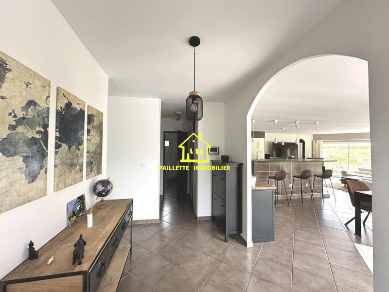 Maison contemporaine - 182 m² - 5 pièces