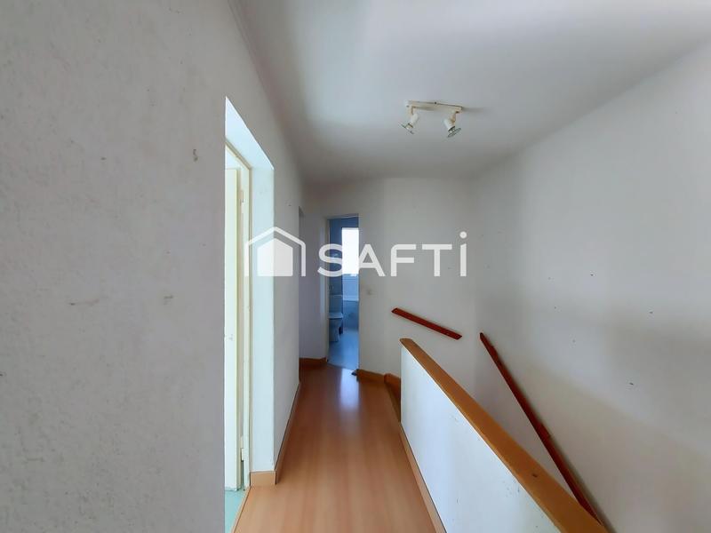 Maison - 96 m² - 4 pièces