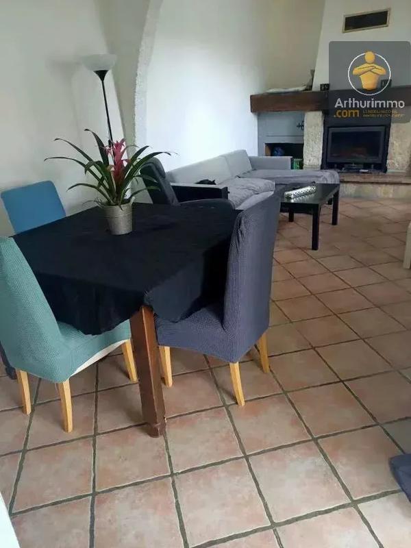 Maison - 77 m² - 4 pièces