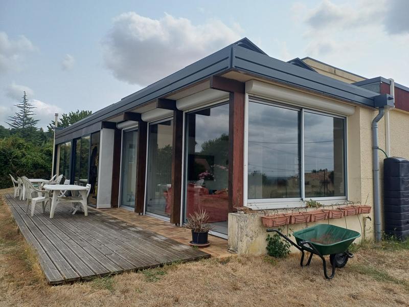 Maison - 207 m² - 9 pièces