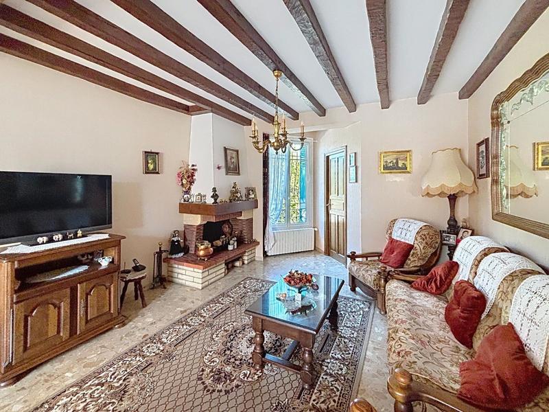 Maison - 149 m² - 7 pièces