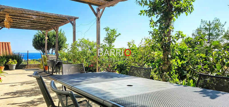 Maison - 144 m² - 5 pièces