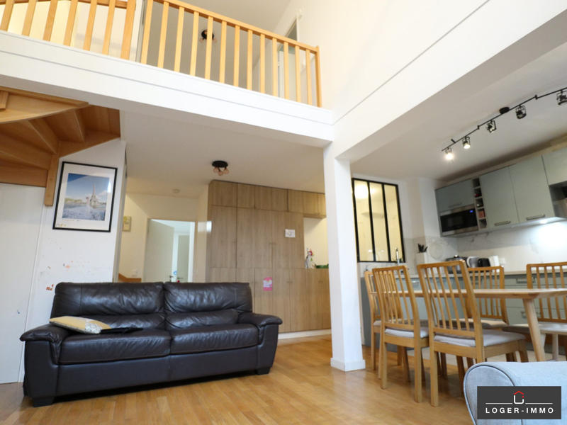 Appartement - 100 m² - 5 pièces