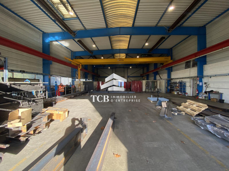 Local d'activités - 720 m²