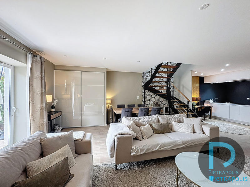 Appartement - 132 m² - 4 pièces