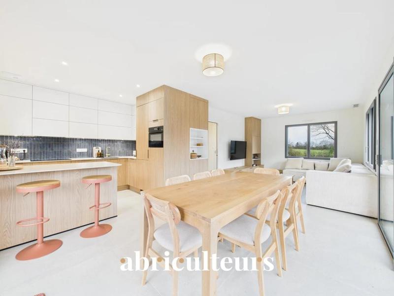 Maison ancienne - 126 m² - 6 pièces