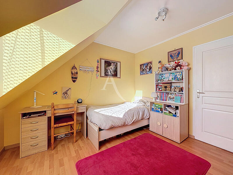 Maison - 136 m² - 6 pièces