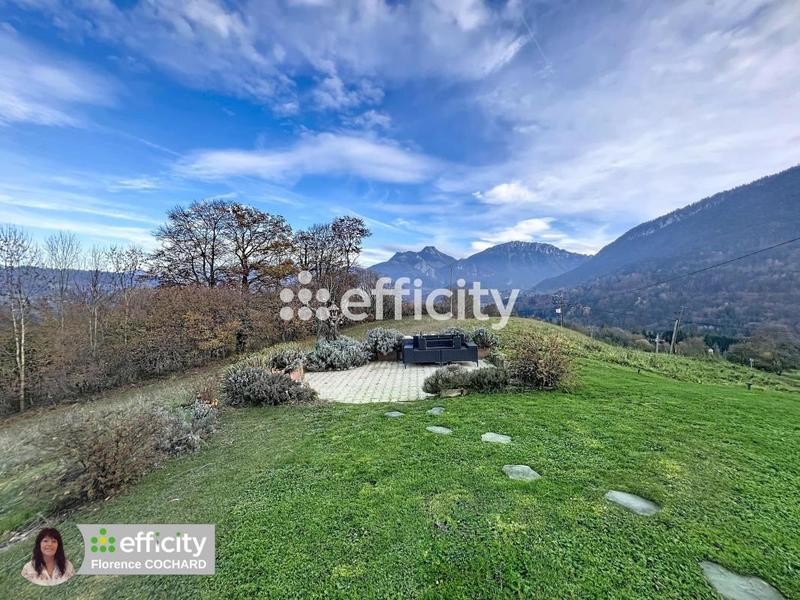 Maison - 193 m² - 4 pièces