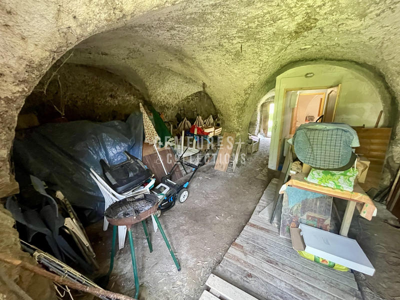 Maison ancienne - 220 m² - 1 pièce