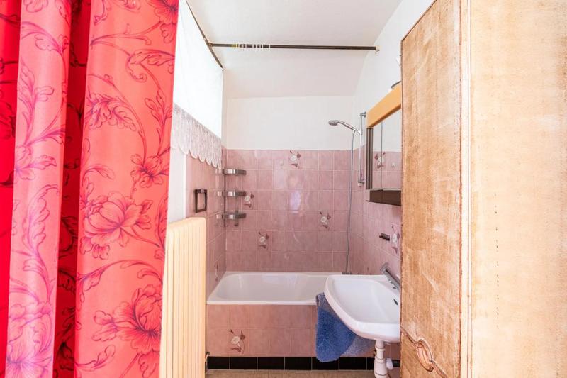 Corps de ferme - 190 m² - 9 pièces