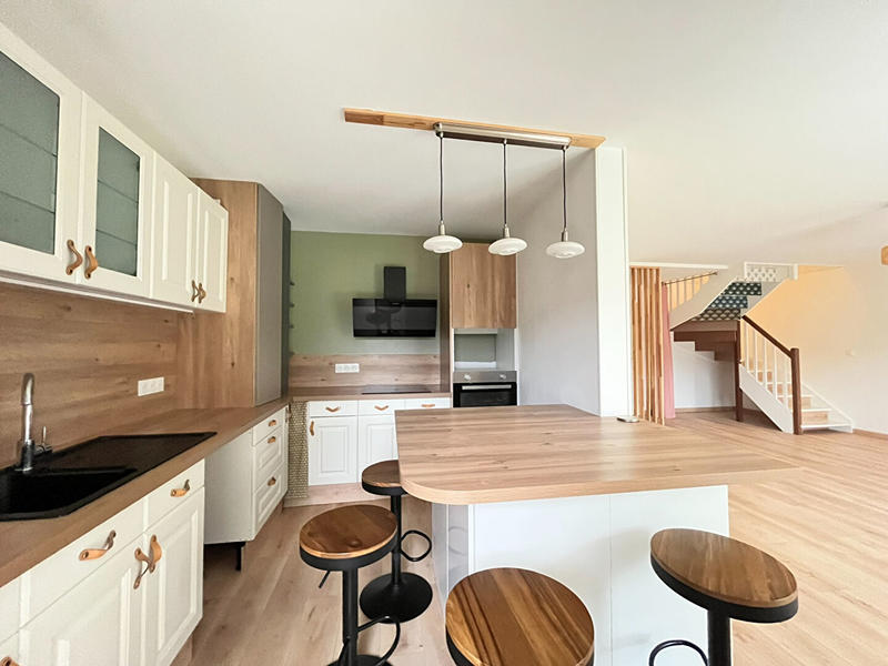 Appartement - 82 m² - 4 pièces