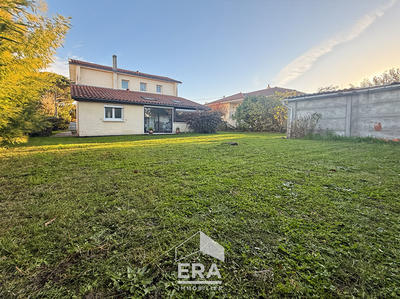 Maison - 125 m² - 6 pièces