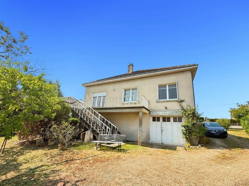 Maison - 102 m² - 4 pièces