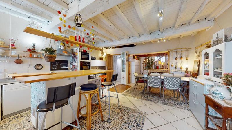 Maison - 169 m² - 6 pièces