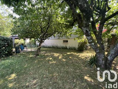 Maison - 90 m² - 6 pièces