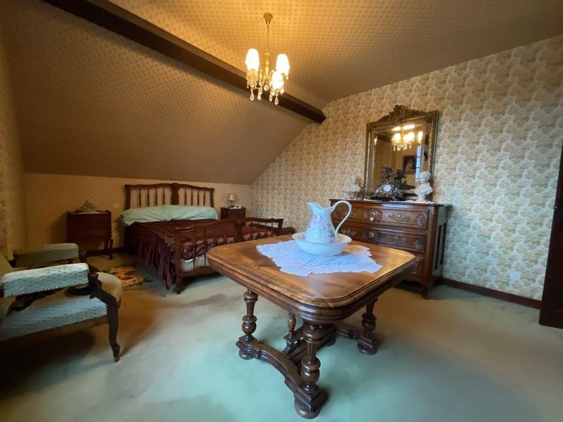 Villa - 152 m² - 6 pièces