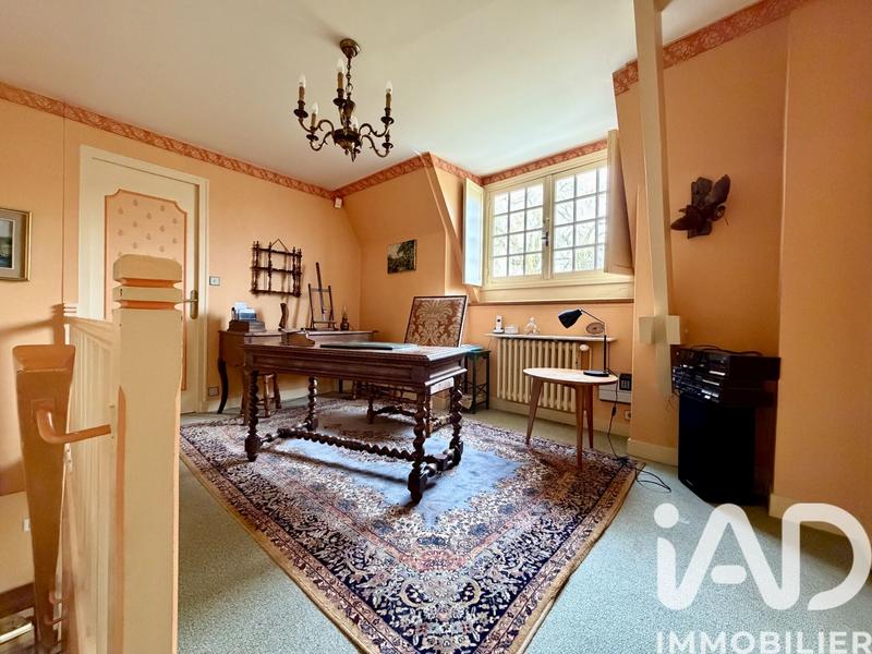 Maison - 166 m² - 6 pièces