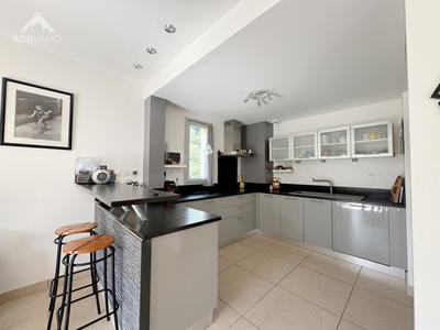 Maison - 125 m² - 5 pièces