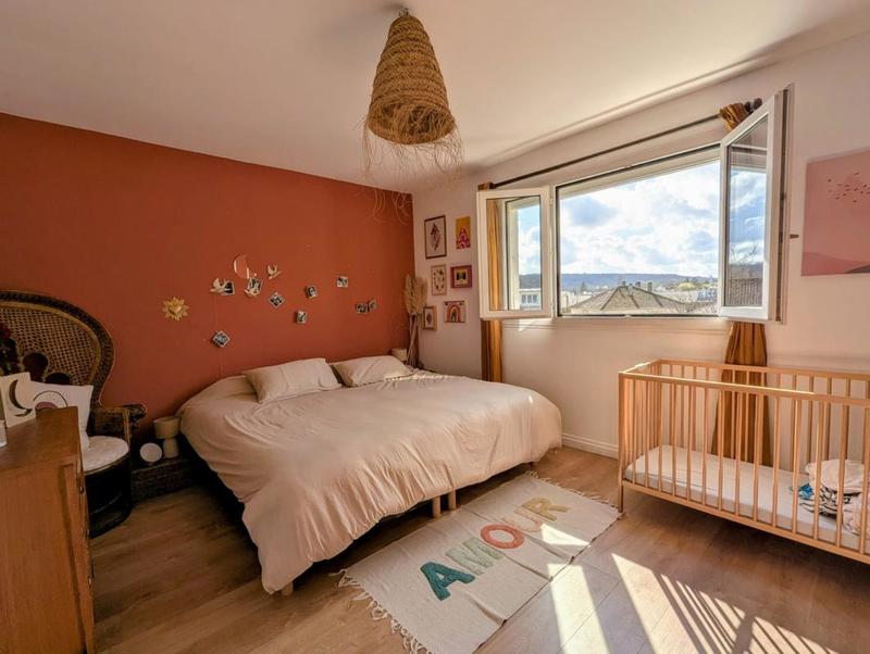 Maison - 132 m² - 7 pièces