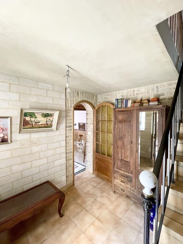 Maison - 350 m² - 9 pièces