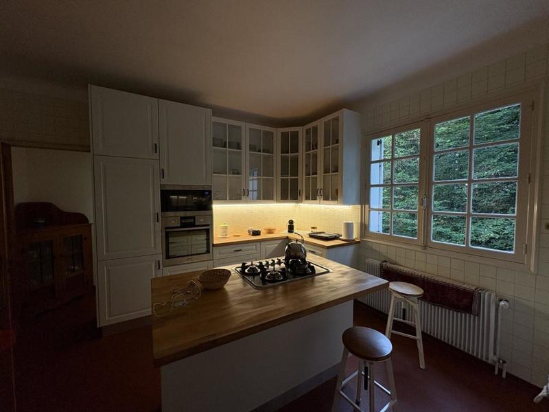 Villa - 186 m² - 8 pièces