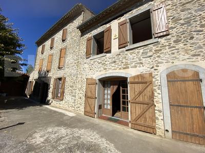 Maison en pierre - 198 m² - 8 pièces