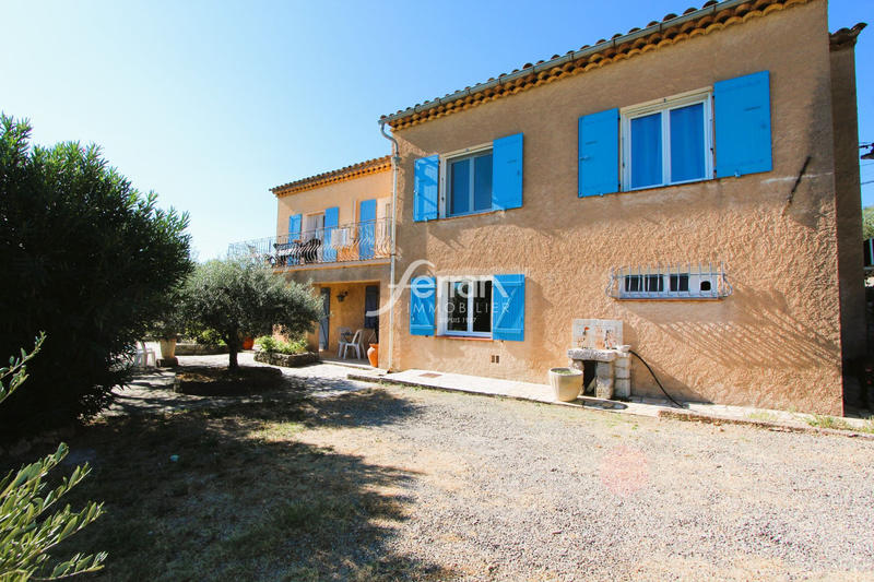 Maison - 206 m² - 6 pièces