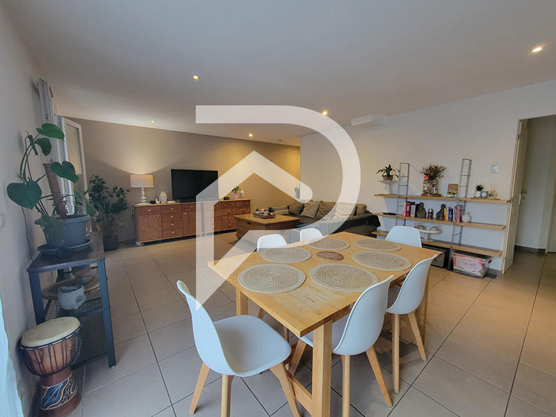 Maison - 111 m² - 5 pièces