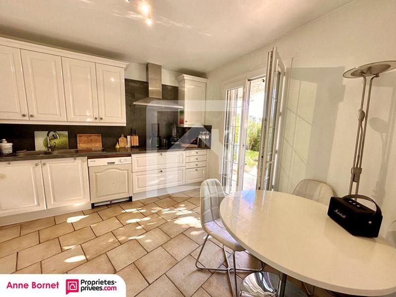 Villa - 148 m² - 6 pièces