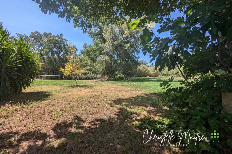 Maison - 333 m² - 10 pièces