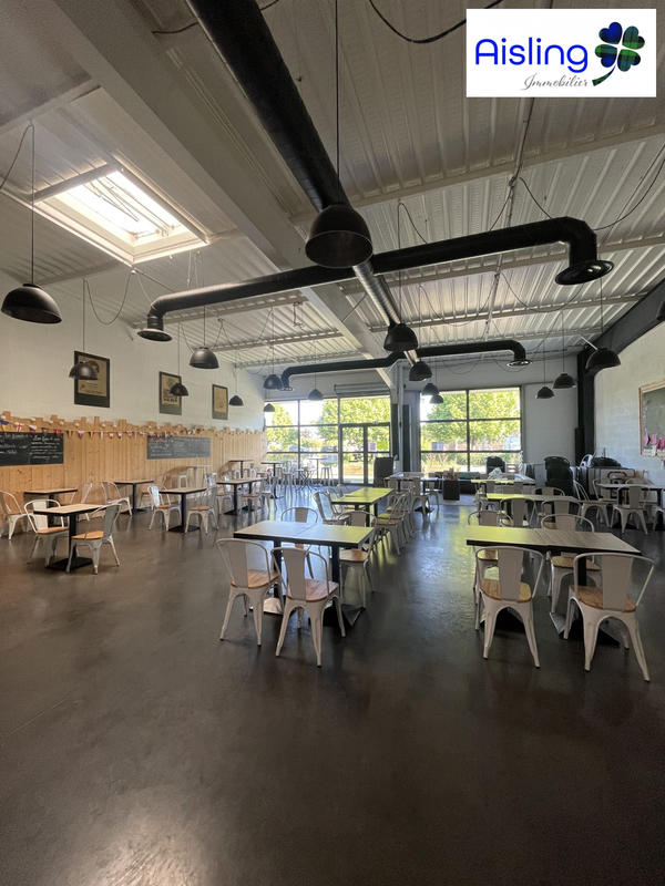 Local commercial - 240 m²