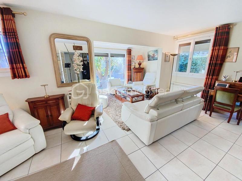 Villa - 147 m² - 6 pièces