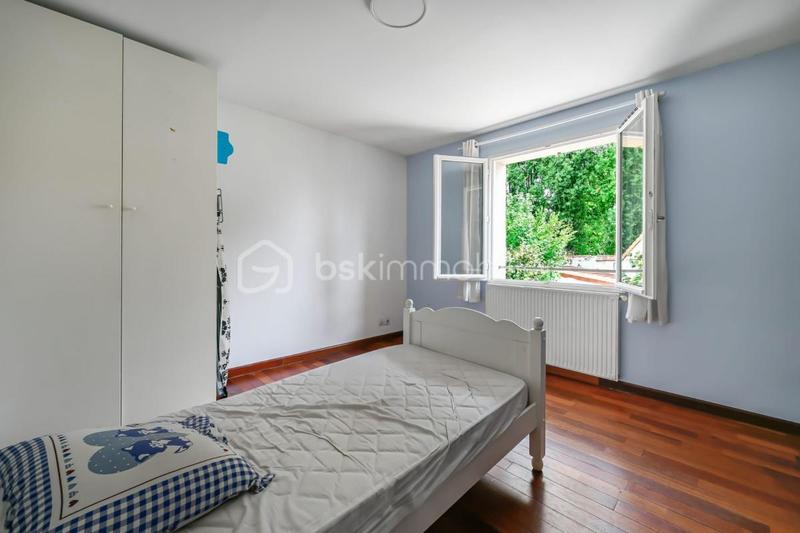 Maison - 146 m² - 7 pièces