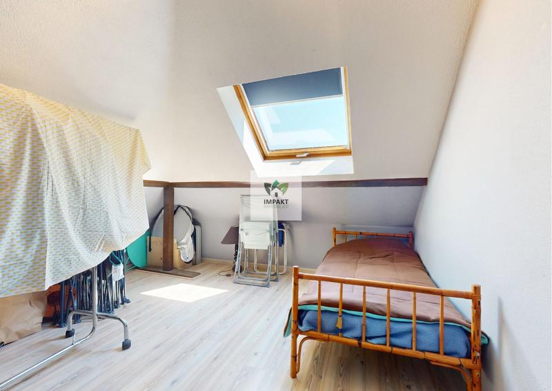 Maison - 173 m² - 8 pièces