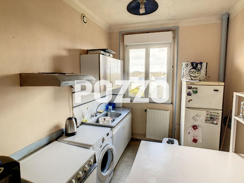 Immeuble - 7 pièces