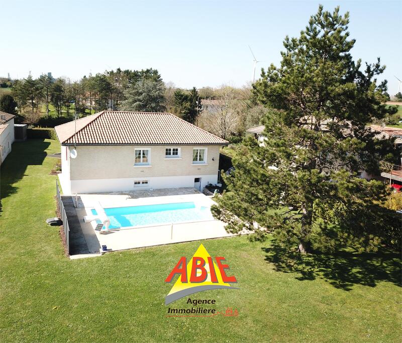 Maison - 112 m² - 5 pièces