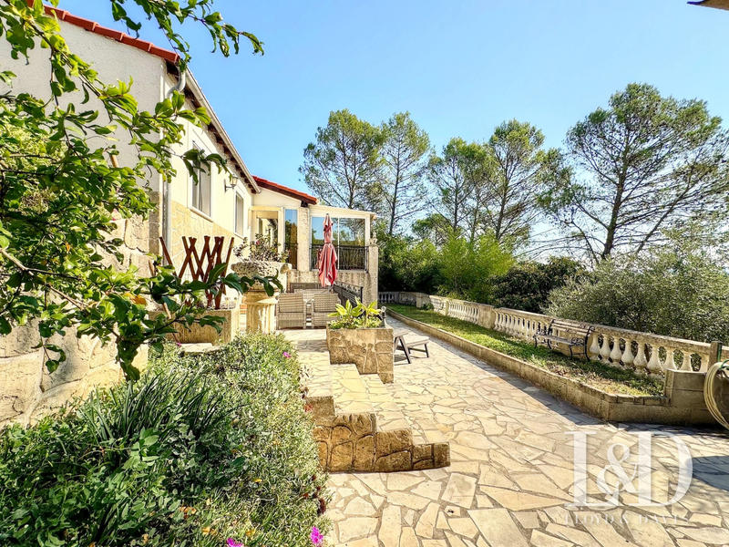 Maison - 103 m² - 5 pièces