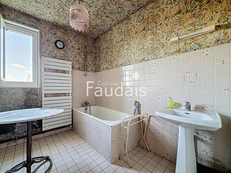 Maison - 81 m² - 5 pièces