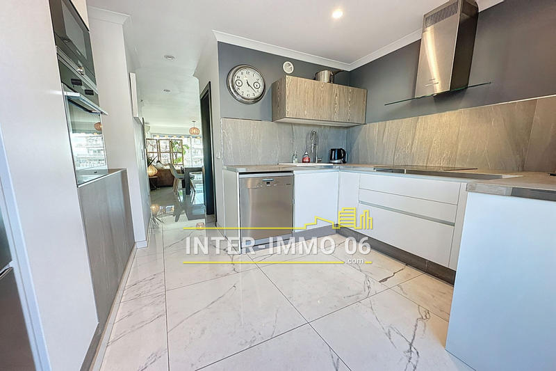 Appartement - 70 m² - 3 pièces