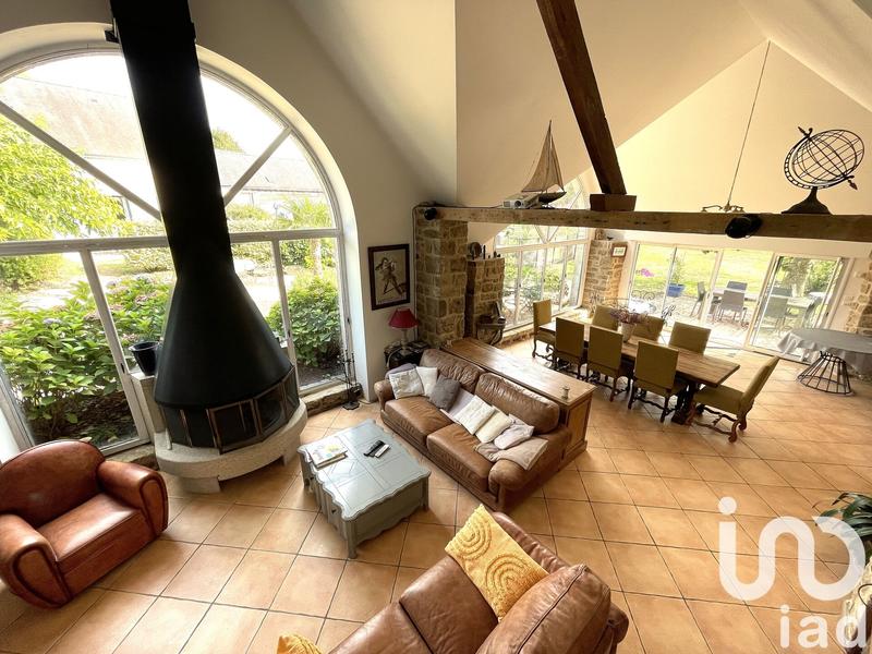 Maison - 387 m² - 15 pièces