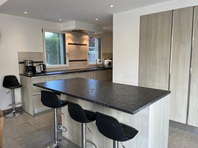 Maison contemporaine - 195 m² - 6 pièces